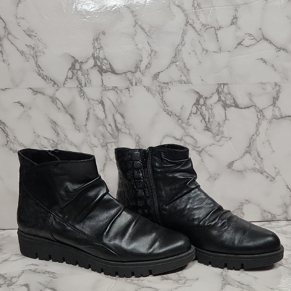Elegant Black Ankle Booties
